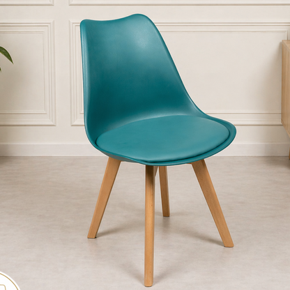 Chaise scandinave Epongé "Vert Cannard"