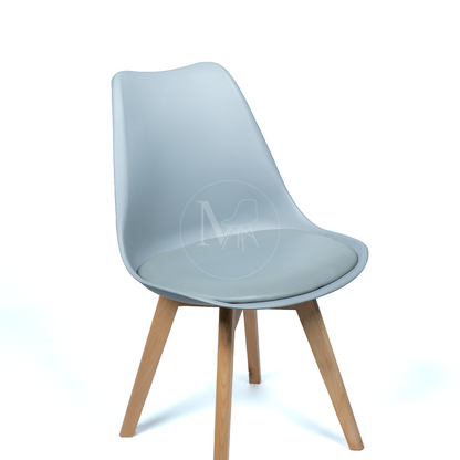 Chaise scandinave Epongé "Gris"